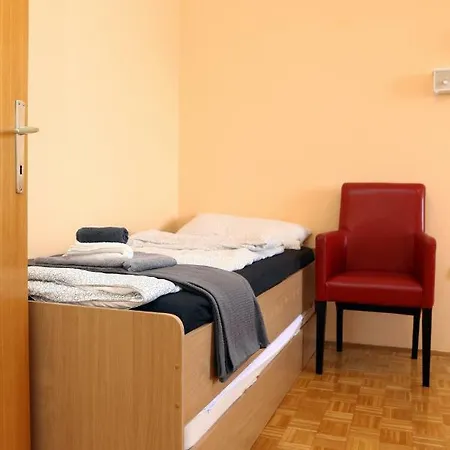 Mama Sak Apartament